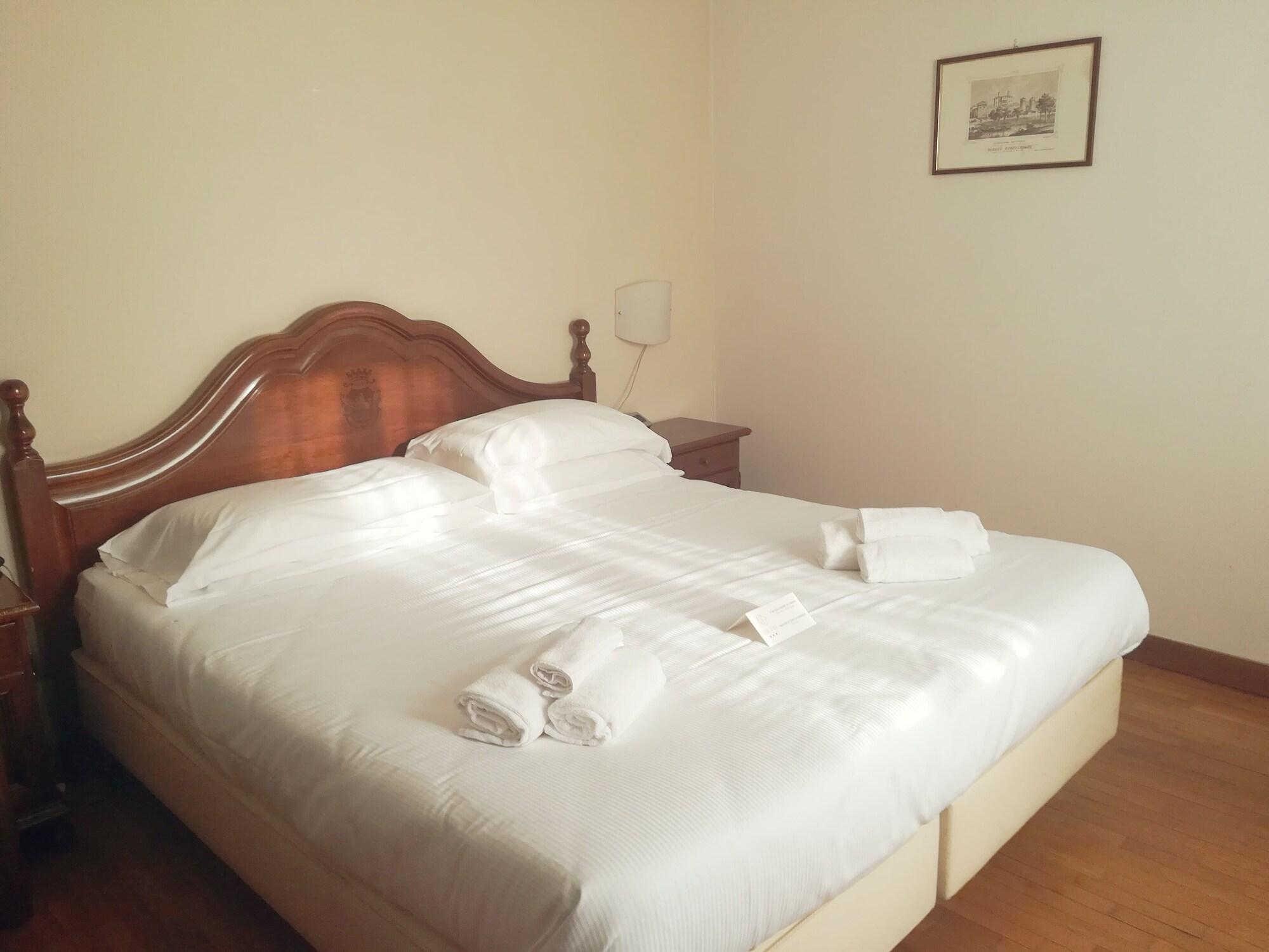 Hotel Scala Тревизо Экстерьер фото
