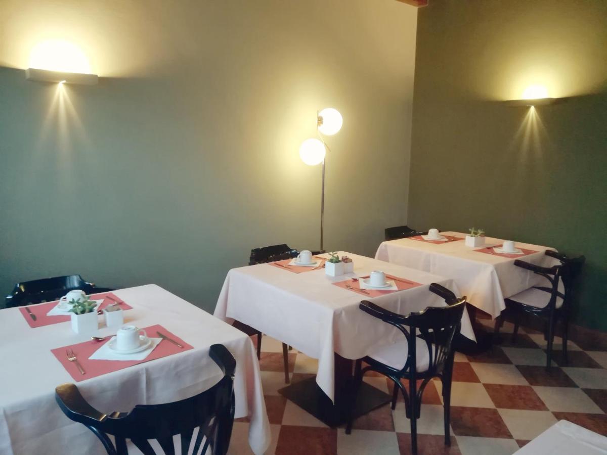 Hotel Scala Тревизо Экстерьер фото